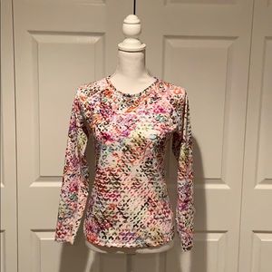 Athleta long sleeve shirt